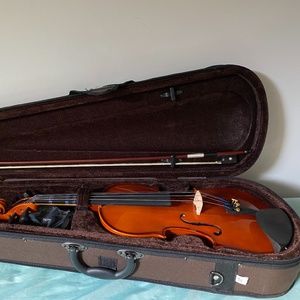 Violin size 4/4, perfect condition